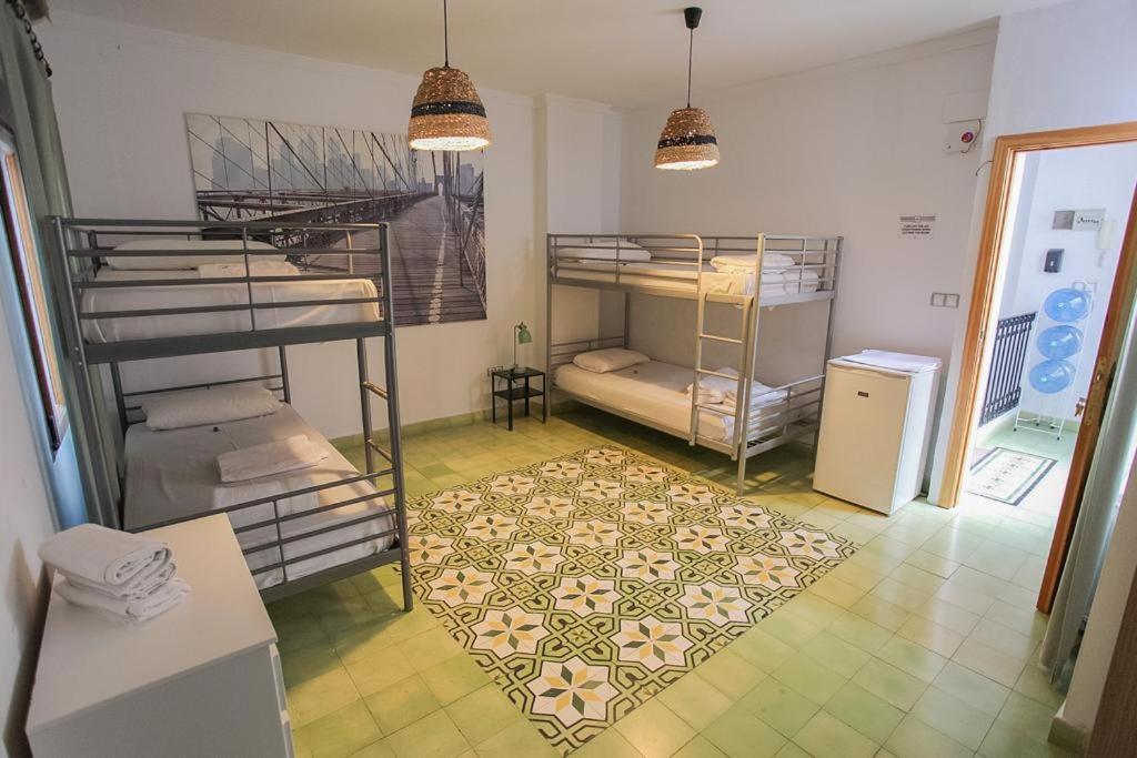 Bbtk Malaga Hostel Eksteriør bilde